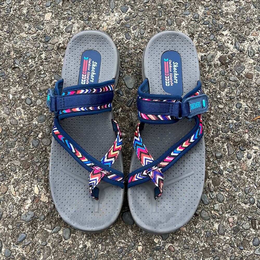 Skechers sandals sz 11